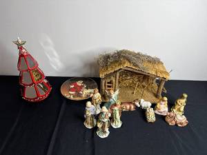 Assorted Christmas Nativity Figures & Decorative Lantern - Mixed Holiday Display