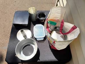 Chocolate Heaven Fondue Pot & Assorted Kitchenware