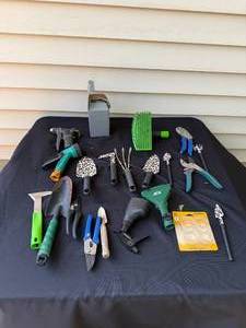 Mixed Garden Tools & Accessories