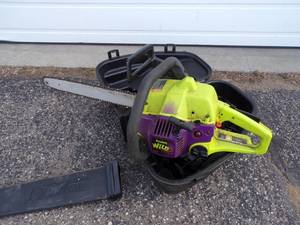 Poulan Wild Think Chain Saw with Case