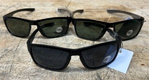 Sunglasses lot of 3