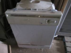 GE home dishwasher missing Front ...