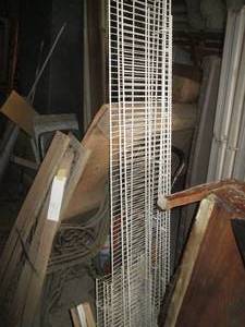 Bundle of assorted length white coa...