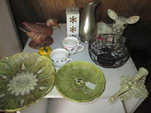 Vintage metal, ceramic and wood nik...