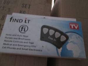 Lot of 160 units Find-It Radio Freq...