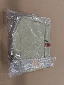 V-PAX 14.5  Messenger Bag Beige