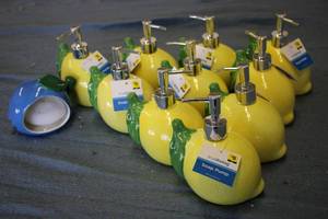 Lemon Soap Pumps and Sponge Holder...