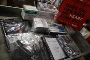 Hair stylist supply lot 2 waterpro...