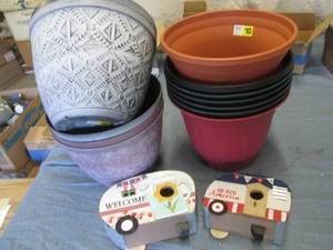 Planters and bird houses...