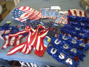 Patriotic plates and decor...