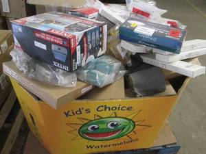 Pallet of new, returned and unsold ...