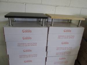 15 Oasis desk risers or organizer s...
