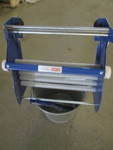 U line auction cup mounted metal ro...