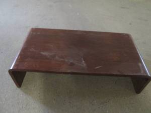 Wood riser, 31 wide...