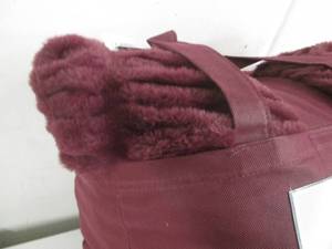 Faux fur pillow 2 pack...
