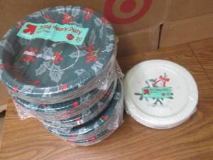 5 20 Packs of bowls and 1 40 pack o...