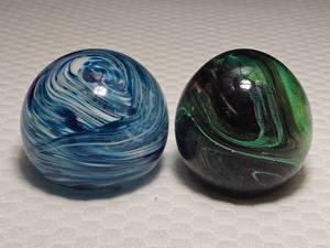 Elwood Studio & The Glasswoods Wicklow Art Glass Paperweights