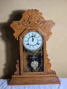 Antique Waterbury Gingerbread Mantel Clock