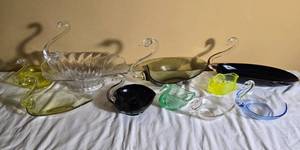 Eclectic Swan Art Glass Collection