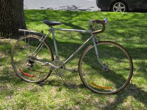 Vintage Ross Professional Gran Tour Tempered Steel Street Bicycle