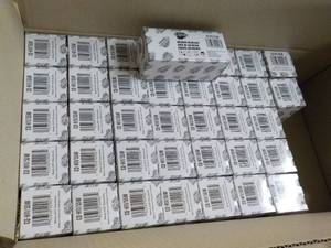 Box of 39 Car Quest Halogen Headlig...