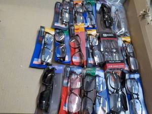 20 pair Readers Glasses - various s...