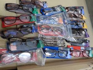 20 pair Readers Glasses - various s...