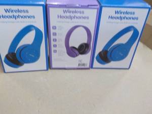 3 Wireless Headphones...