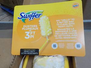 2 Swifter 3 ft Dusters with Extra D...
