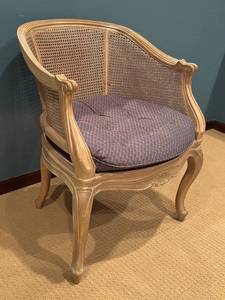 LL - Vintage Cane-Back Accent Chair