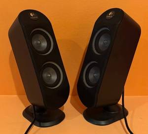 LLR - Pair of Logitech of Speakers