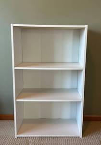 BR1 - 3-Shelf Bookcase 12 x 25 x 40 in