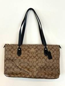 BR1 - Coach Signature Monogram Tote Bag