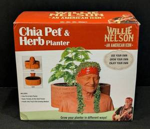 K - Willie Nelson Chia Pet & Herb Planter Original Box