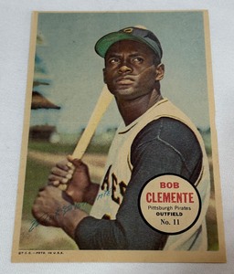 Roberto Clemente 1967 Topps Pin Up Poster #11 Vintage Baseball Card