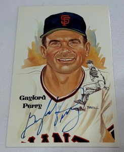 Gaylord Perry Autograph 10,000 on 1991 Perez Steele Post Card #210