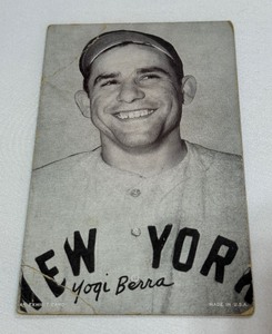 Yogi Berra Vintage Exhibit Baseball Card - 1