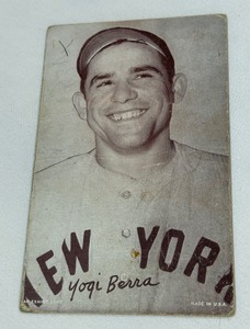 Yogi Berra Vintage Exhibit Baseball Card - 2