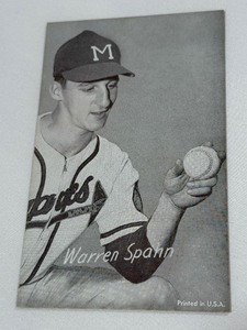 Warren Spahn Vintage Exhibit Baseball Card