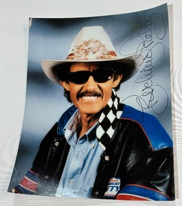 Richard Petty Autographed 8x10 NASCAR Racing Photo