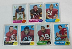 1968 Topps Football 7 Card Vintage Lot w Mike Ditka, Len Dawson and More