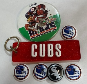 Chicago Sports Pin and Key Chain Lot - Bears, Cubs, White Sox