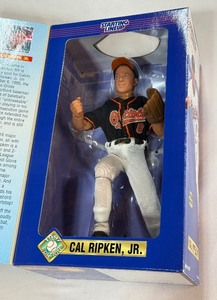 Cal Ripken Jr. 12 Starting Lineup Baseball Figure