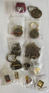 (11) Vintage Casino Souveniers - Harrahs, Holiday, The Queens, and More