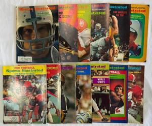 (13) 1971 Vintage Sports Illustrated Magazines September-December Issues