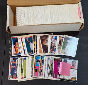 1992 Upper Deck and 1995 Collectors Choice Baseball Card Box