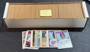 1988 Topps Baseball Large Commons Box