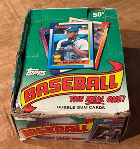 1990 Topps Baseball 28 Pack Card Box