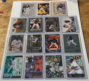 (15) Tony Gwynn Insert Baseball Card Lot