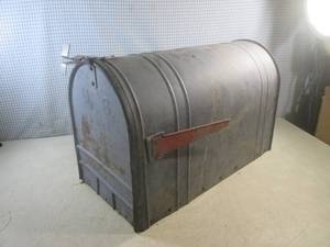 (EW6) Large Metal Mail Box 24 x 11...